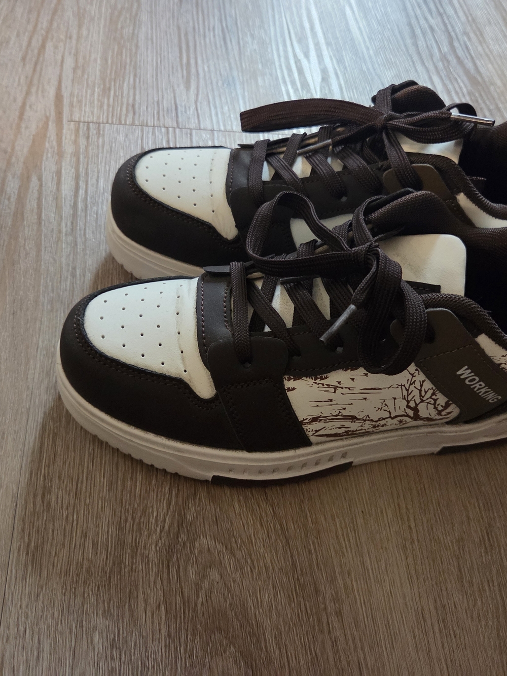 7.5 Womens Brown And White Sneakers
